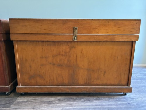 Equestrian tack trunk horse - trunk,