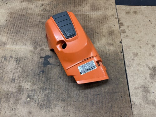 Husqvarna 562xp engine cover - husqvarna,
