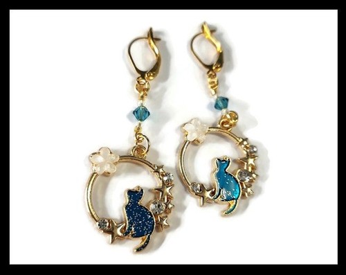 Dark blue glittery cat - dark,