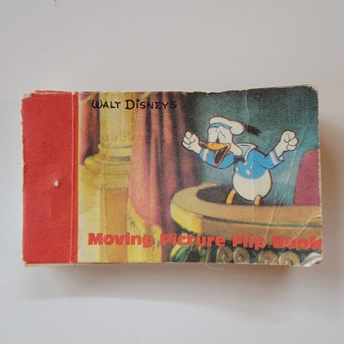 Vintage walt disney moving - walt,