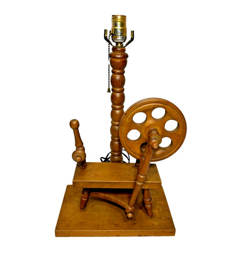 Vintage wooden spinning wheel - wooden,