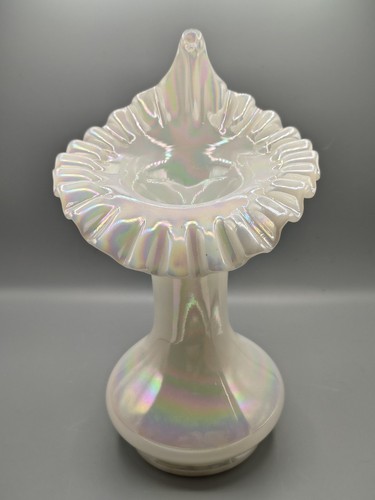 Fenton white iridescent jack - fenton,