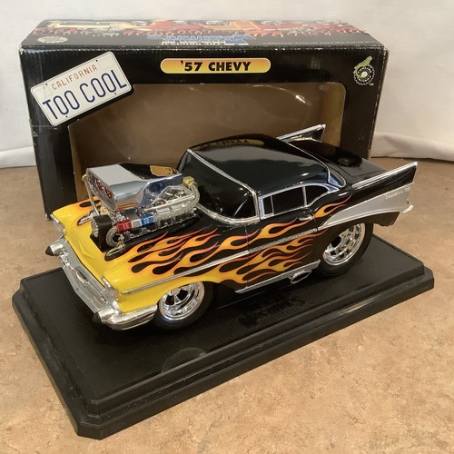 Muscle machine 1957 chevy - 1957,