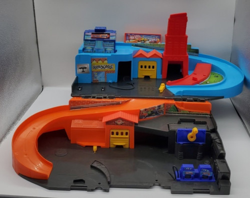 Hot wheels car wash and - wheels,