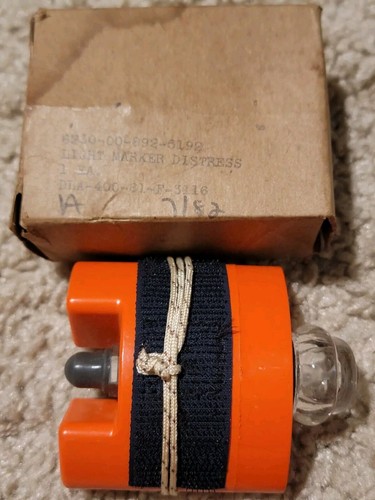 Distress marker light - distress,