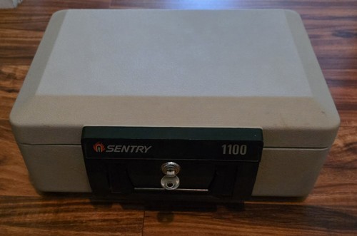 Sentry 1100 portable fire safe - 1100,