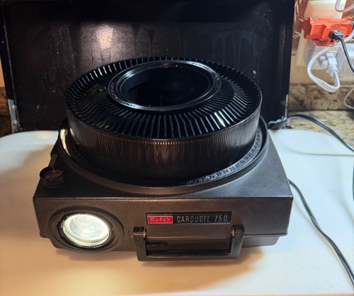 Kodak carousel 750 slide - carousel,