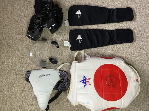 Adult taekwondo sparring gear - taekwondo,