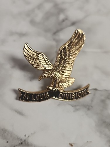 Flying eagle louis - flying,