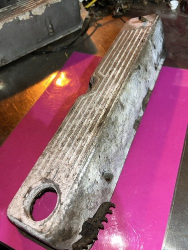 Rover rocker cover - v8, 3.5