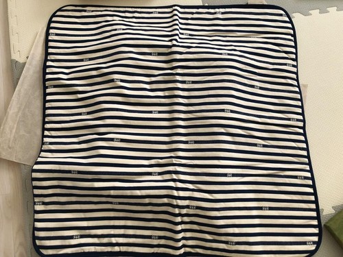 Authentic gucci blanket navy - authentic,