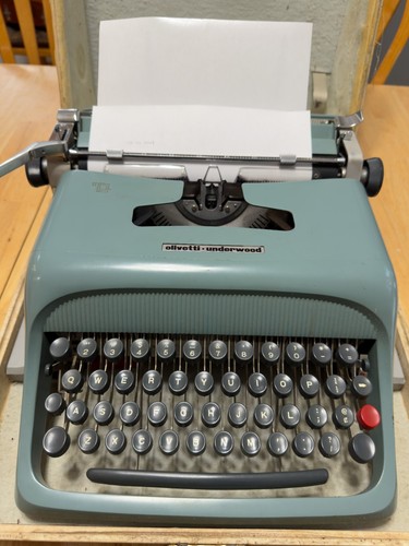 Vtg olivetti underwood studio - vtg,