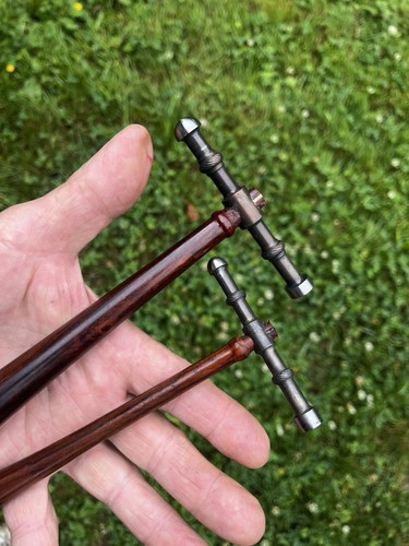 Matching pair sequim - of,