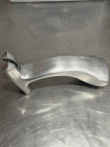 Carriage support arm - support,