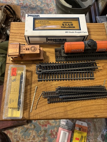 Vintage train cars - cars, track