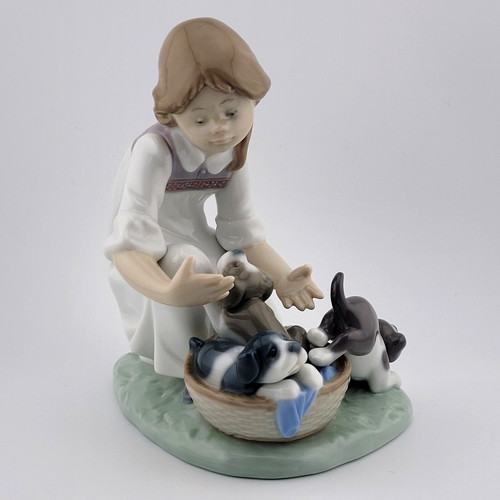 Lladro joy basket girl - basket,