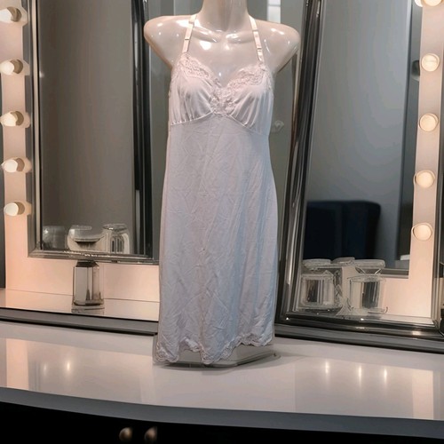 Shadowline ivory lace trim - ivory,