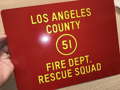 Emergency squad door - squad, 51