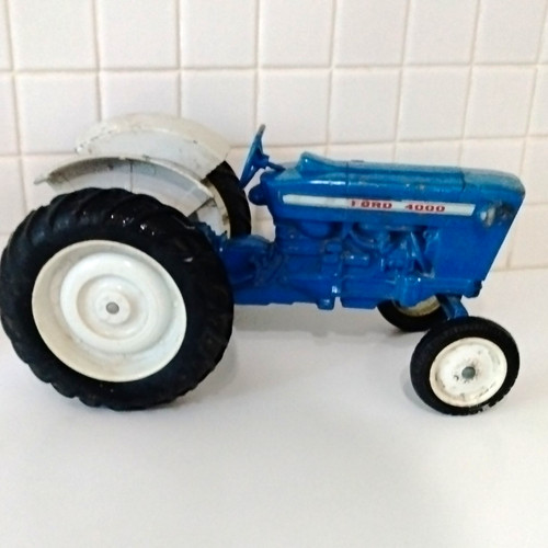 Ertl ford 4000 diecast - ertl,