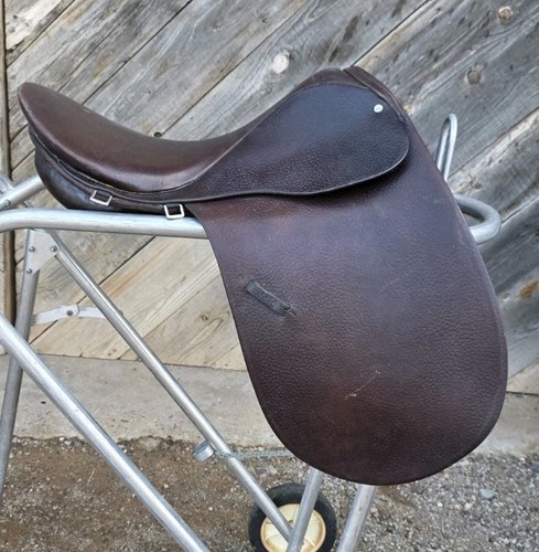 32cm dressage saddle - dressage,