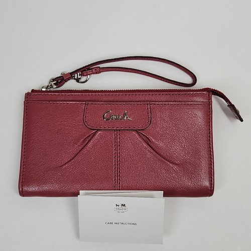 Coach ashley wristlet wallet - ashley,