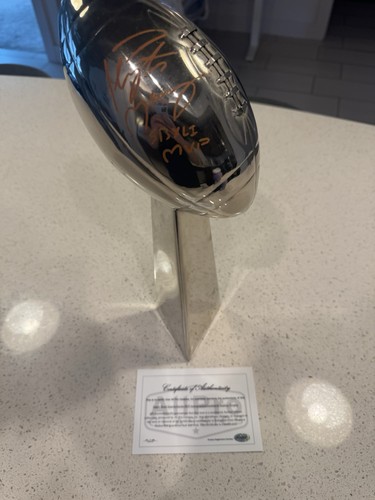 Peyton manning signed super - peyton,