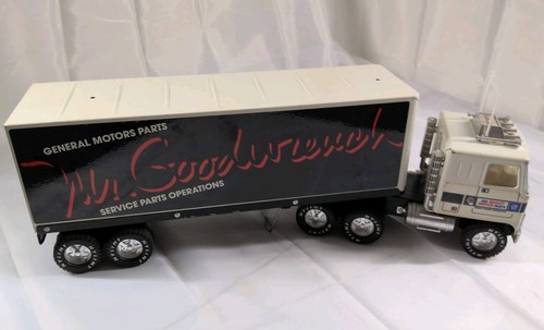 Vintage nylint goodwrench - vintage,