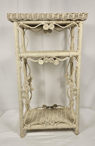 Vintage ornate swirl accent - swirl,