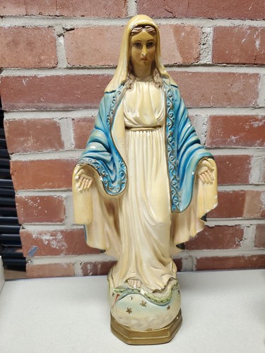 Vtg chalkware statue - vtg,