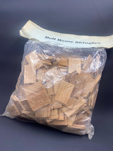Dollhouse miniature wood - dollhouse,