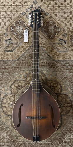 Eastman mdo305 octave - octave, a-style