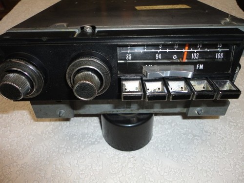 1970 mopar radio - 1970-73, am