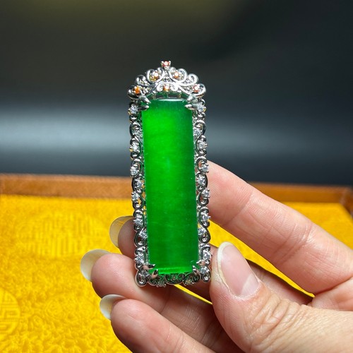 Real natural high ice - high, green
