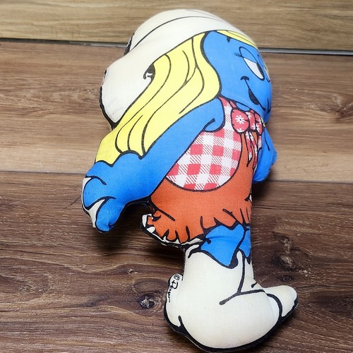 Vintage smurfette girl smurf - smurfette,
