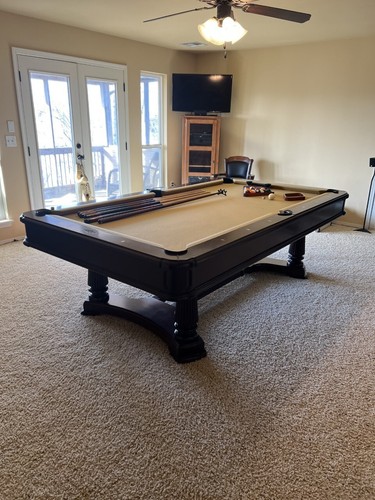 Brunswick pool table - brunswick,
