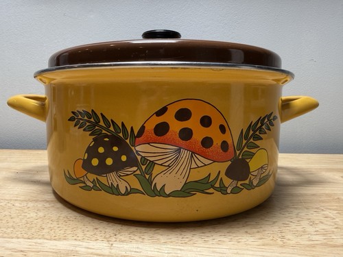 Vintage mcm merry mushroom - merry,