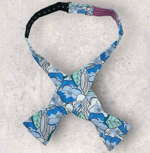 Vineyard vines silk self - silk, bow