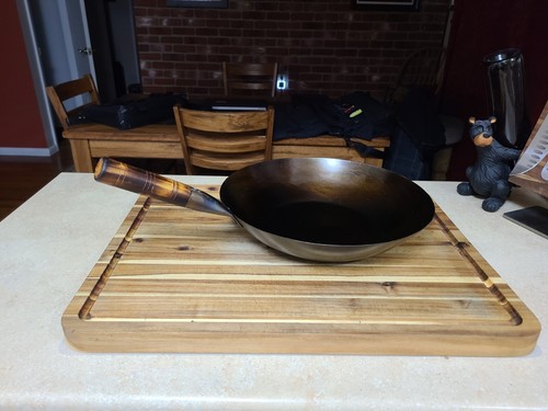 Flat bottom hand hammered - 14",