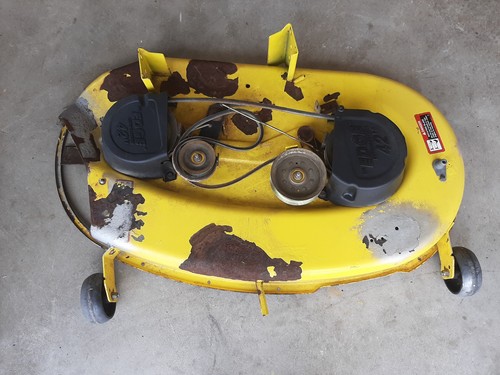 John deere deck shell d100 - deere,