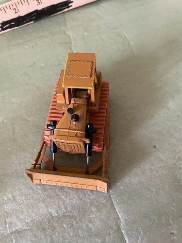 Ertl caterpillar d8h bulldozer - caterpillar,