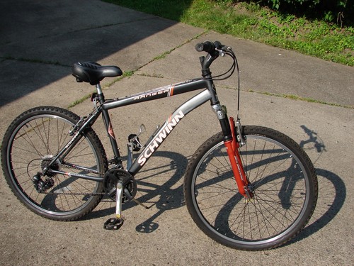 Schwinn ranger mountain bike - schwinn,