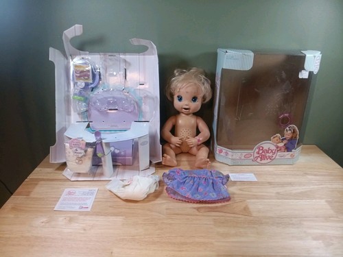Vintage baby alive - baby, eats