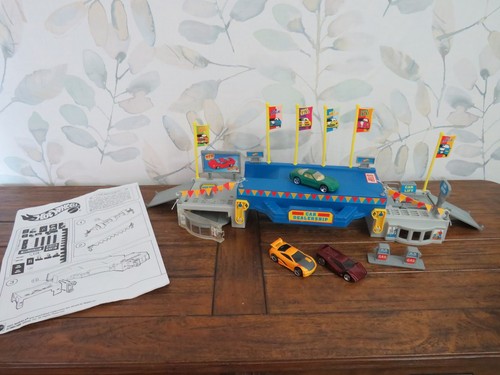 Hot wheels sto go car - wheels,