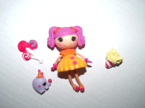 Lalaloopsy mini peanut big - peanut,