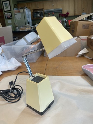 Vintage well lite lamp high - vintage,