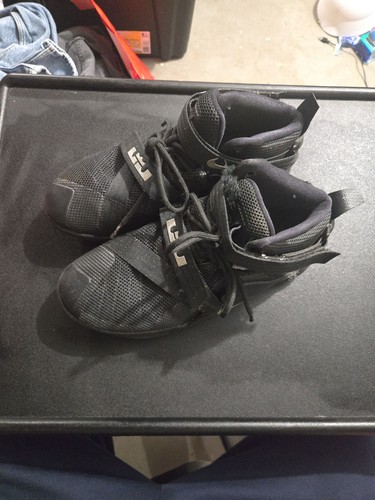 Nike lebron soldier black - 9,