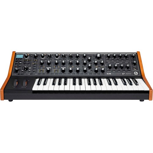 Moog subsequent - moog,