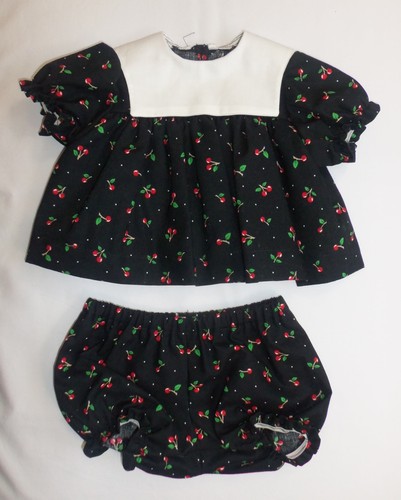 Black cherry print - cherry, short