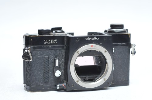 Minolta film camera body - xk,