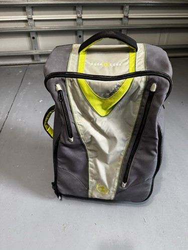 Aqua lung black wheeled - lung, travel